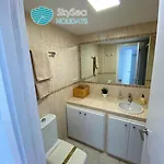 Skysea Holidays La Carihuela *